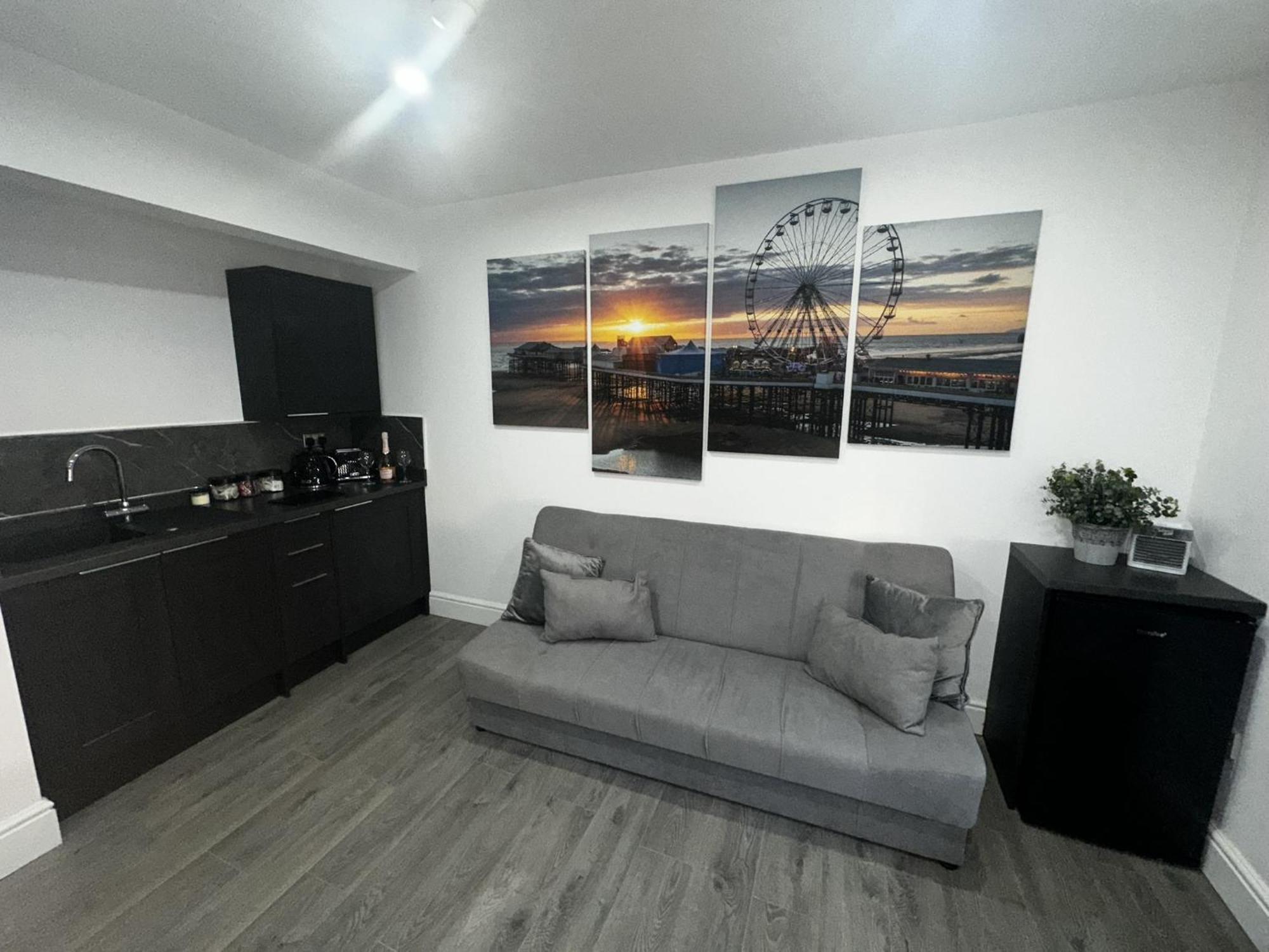 New Osborne Luxury Hottub And Jacuzzi Suites Blackpool Ruang foto